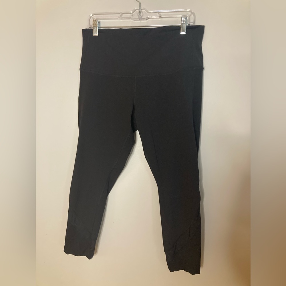 Lululemon black leggings